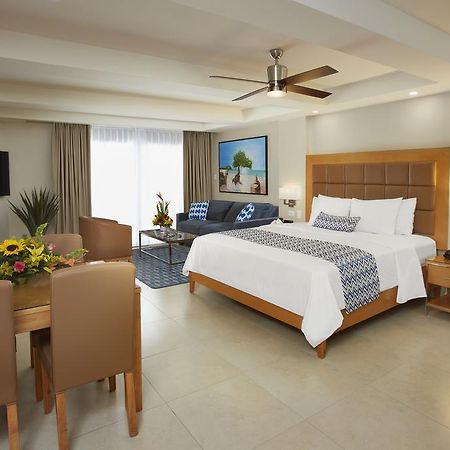 Divi Dutch Village Beach Resort パームビーチ エクステリア 写真