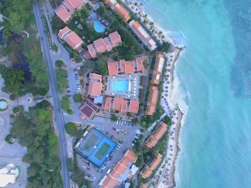 Divi Dutch Village Beach Resort パームビーチ エクステリア 写真