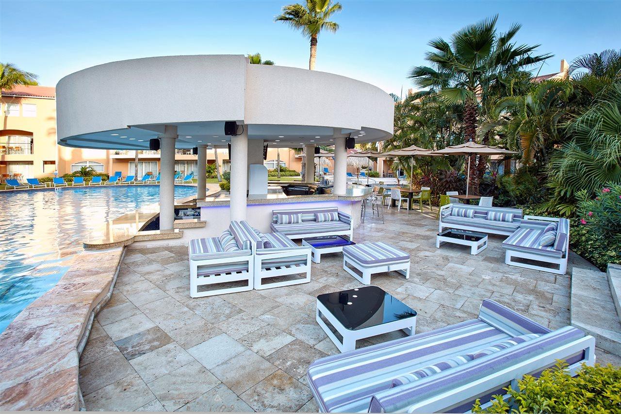 Divi Dutch Village Beach Resort パームビーチ エクステリア 写真