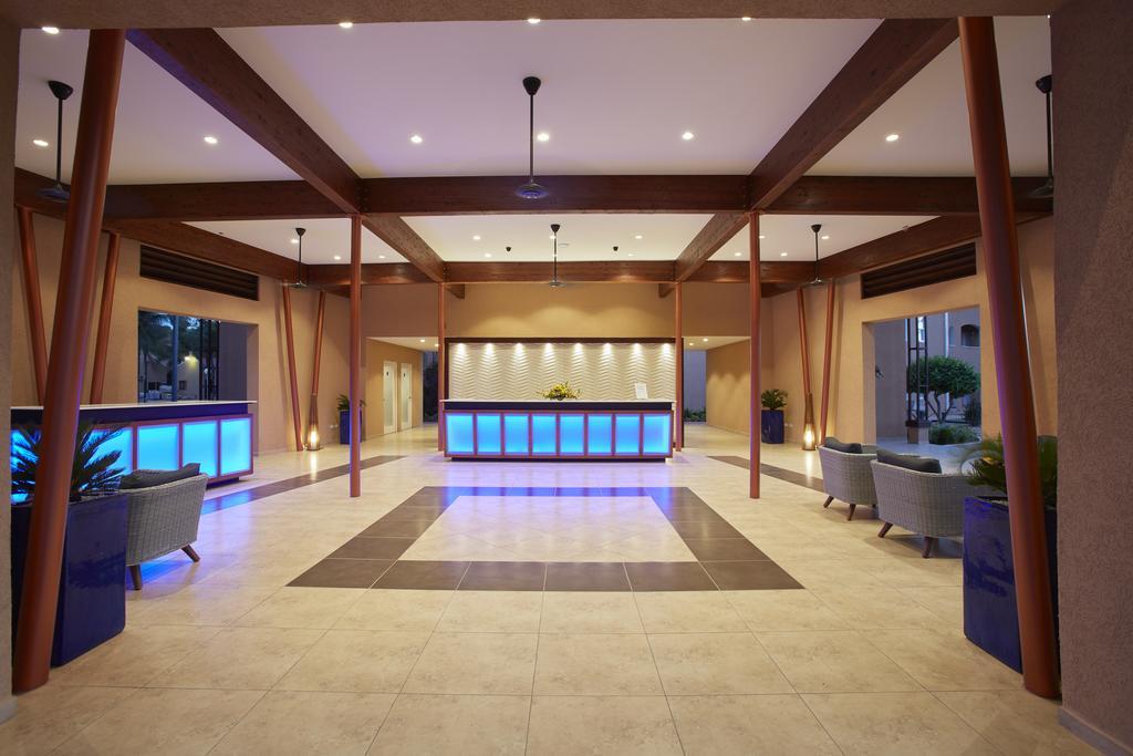 Divi Dutch Village Beach Resort パームビーチ エクステリア 写真