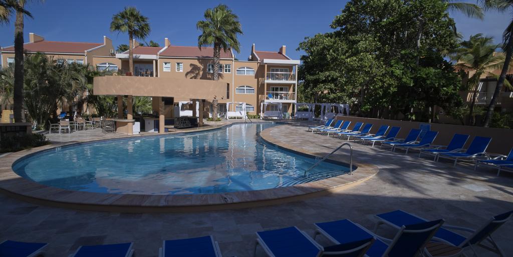 Divi Dutch Village Beach Resort パームビーチ エクステリア 写真