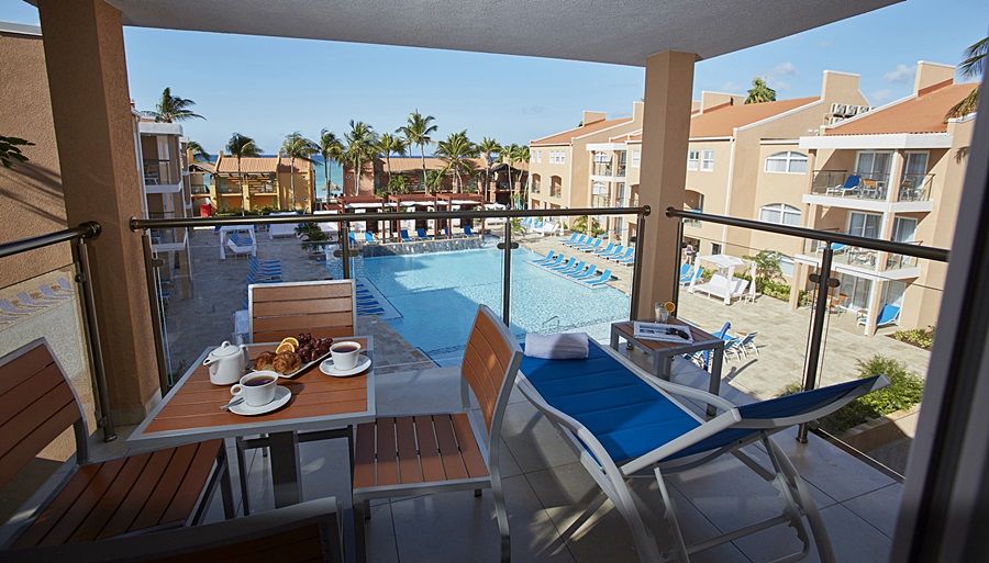 Divi Dutch Village Beach Resort パームビーチ エクステリア 写真